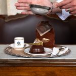 Il tiramisù Florian con una spruzzata di cacao puro